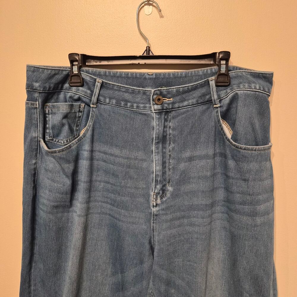 Halara Rolled Hem Flex Denim Jean XL Blue Stretchy Comfort Everyday - Picture 3 of 5